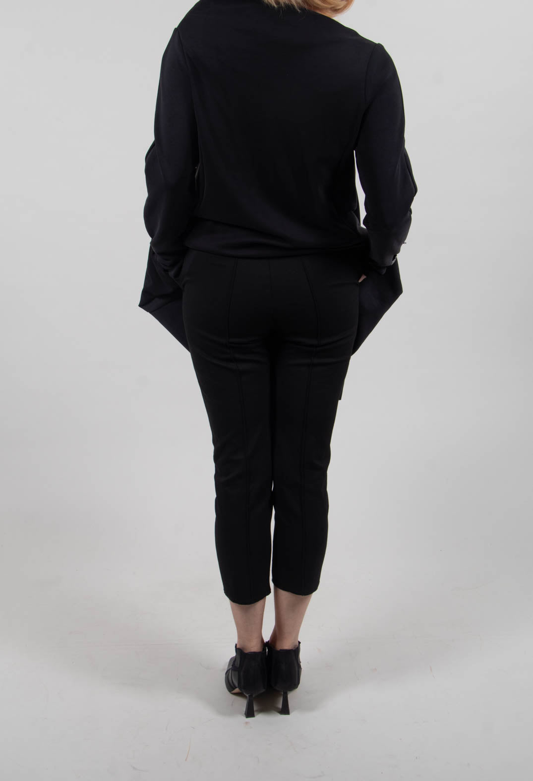 Pants Akiz In Black
