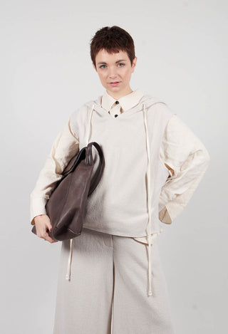 Sleeveless Hooded Vest in Off White