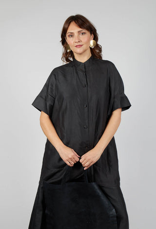 Button Up Shirt in Black