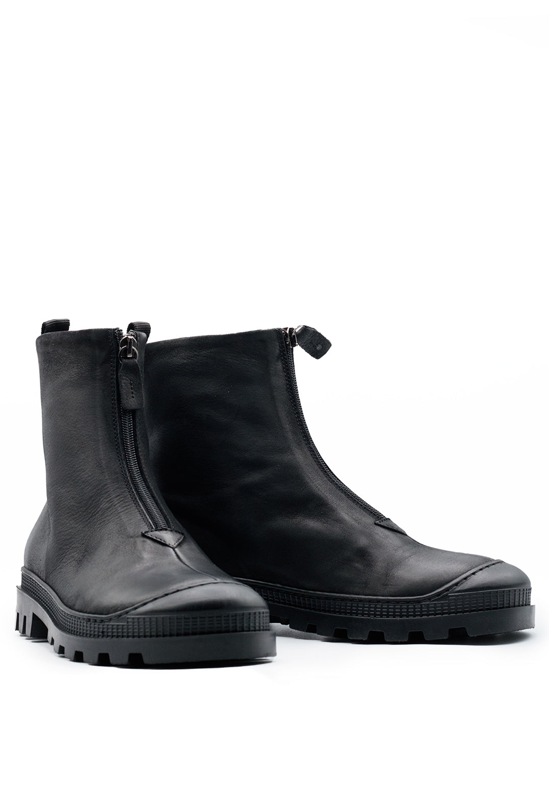 Zip Up Leather Boots in Gasoline Nero
