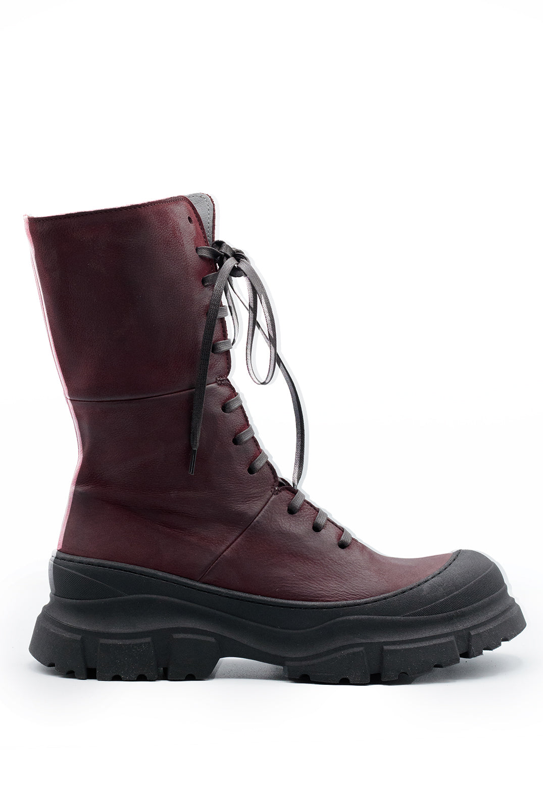 Lace Up Boots In Gasoline Lagrain