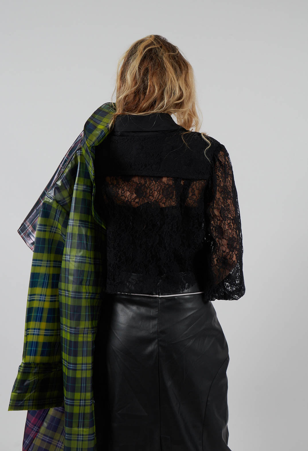 Vintage Lace Crop Shirt