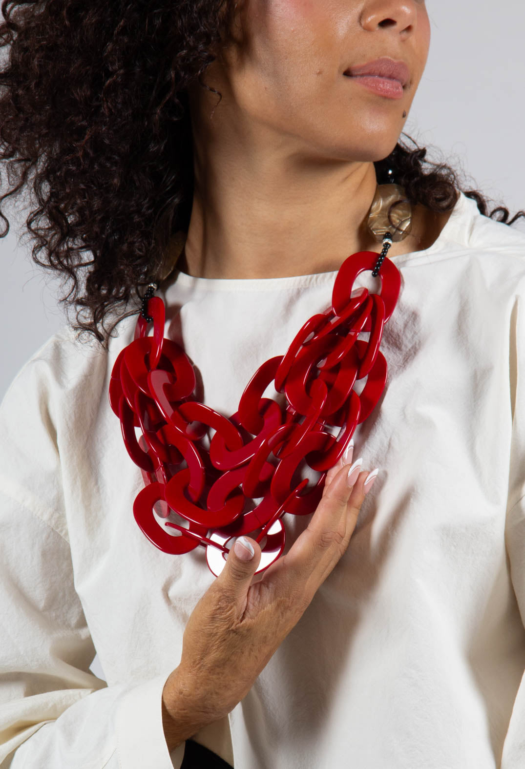 Estasi 3 Strands of Flat Chain Necklace