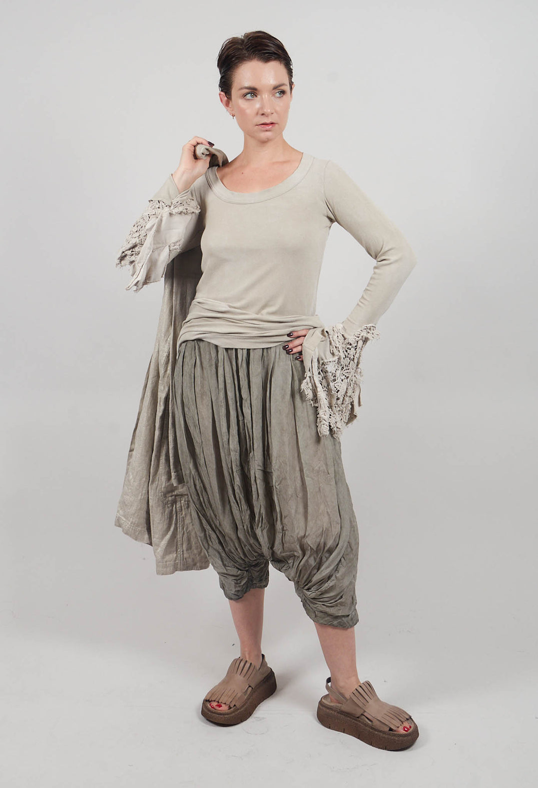 Balloon Trousers in Hay Cloud