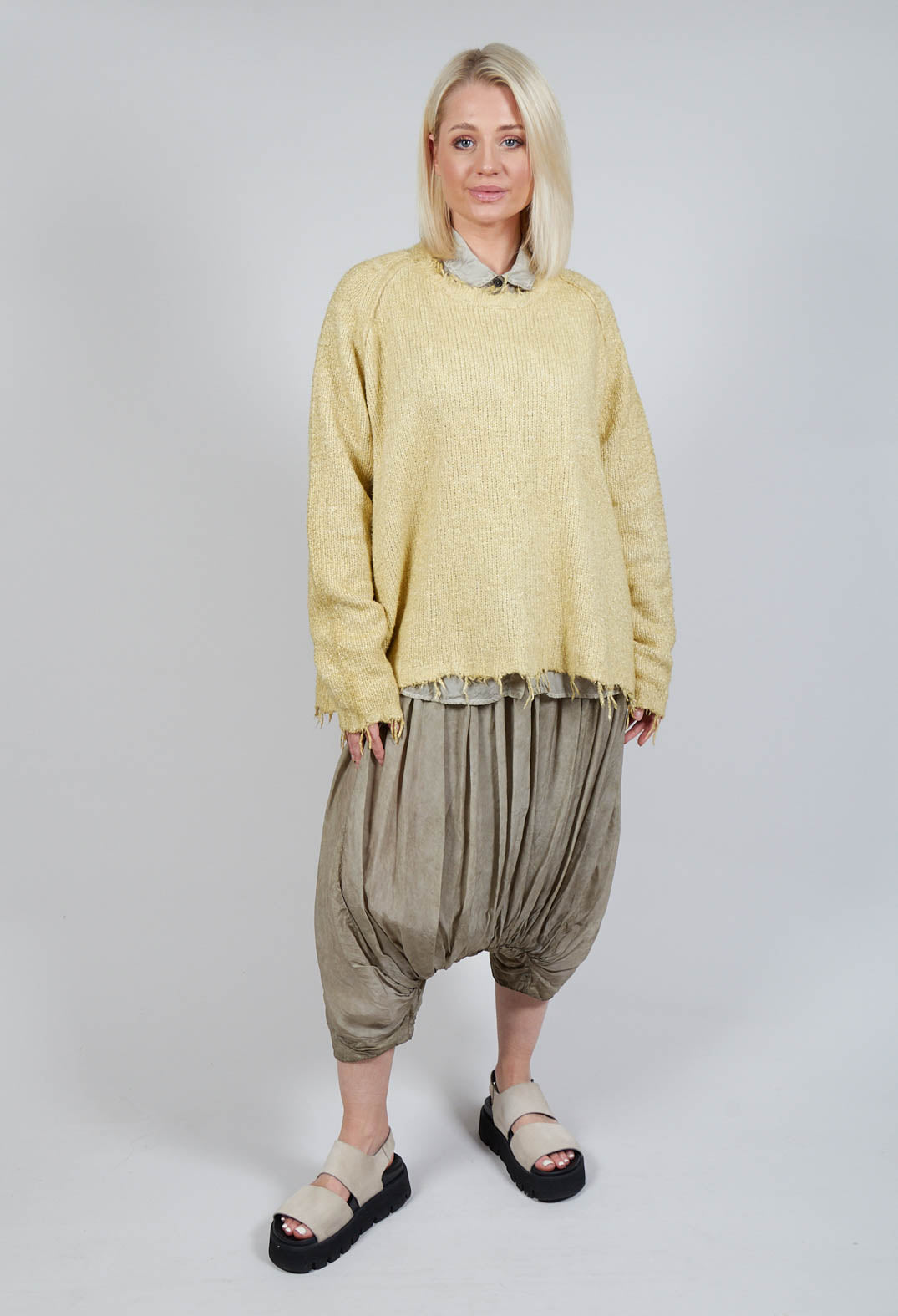 Balloon Trousers in Linen