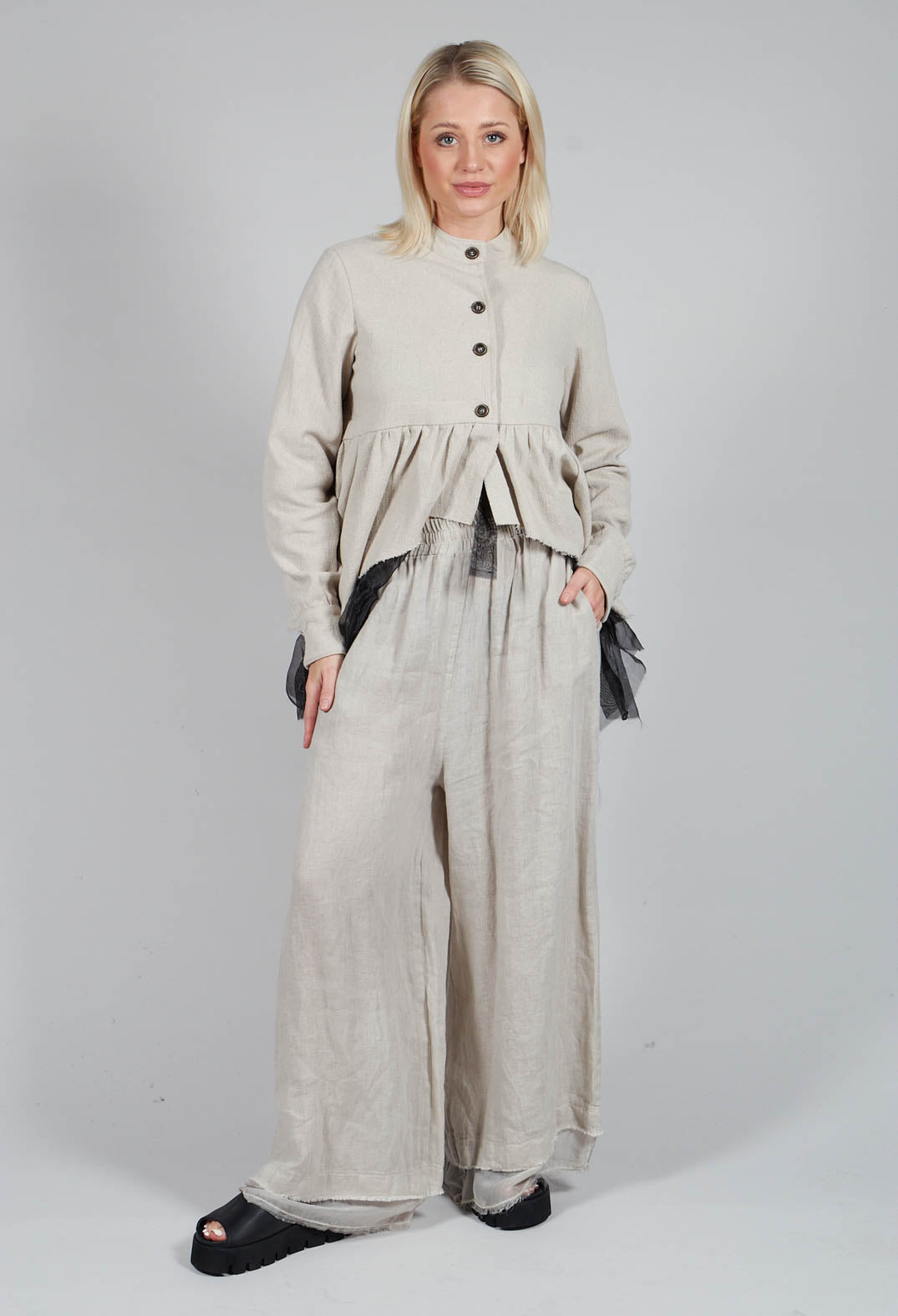 Wide Leg Trousers in Lino and Tinto Freddo Desert