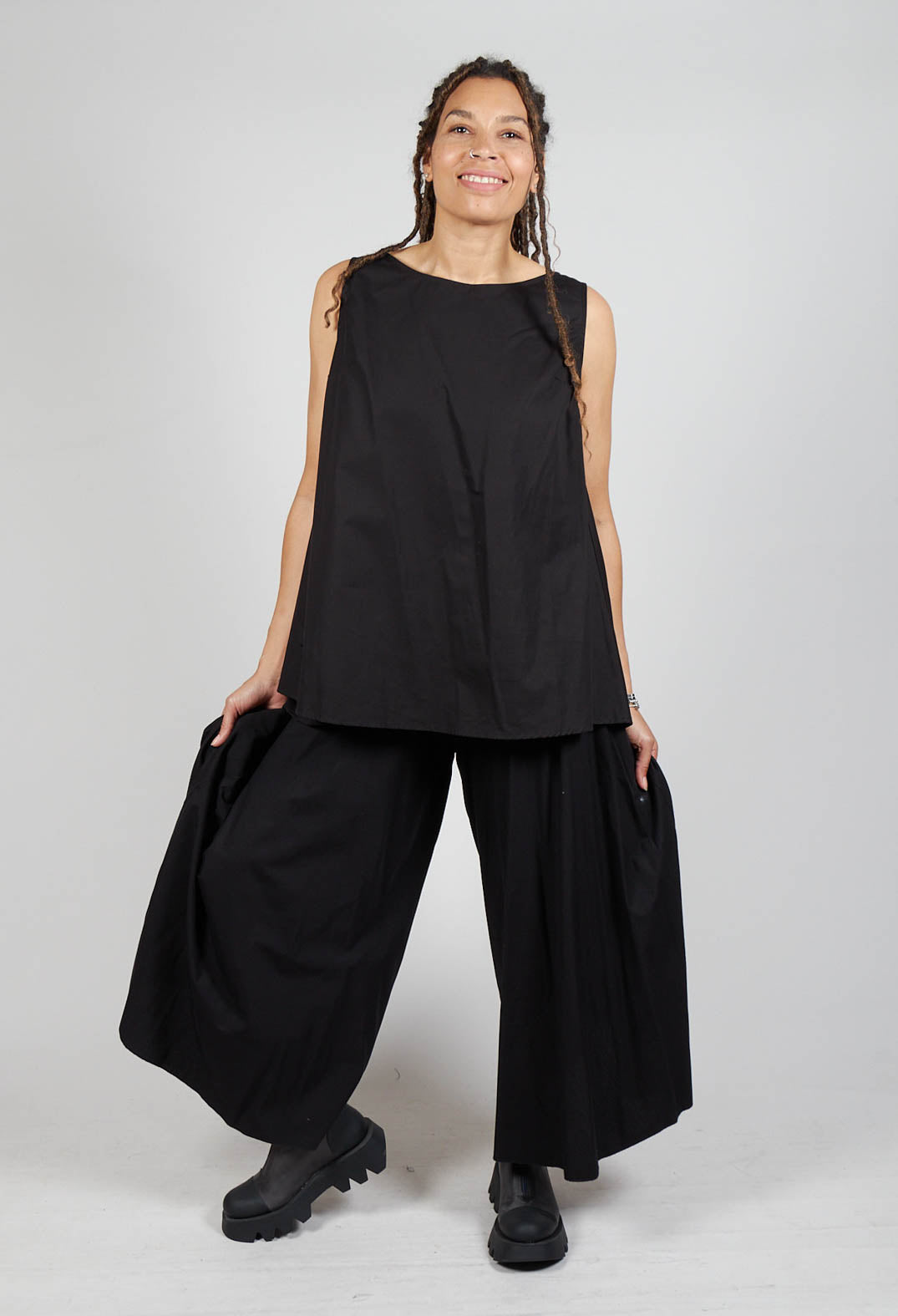 CuCuLotts Trousers in Black