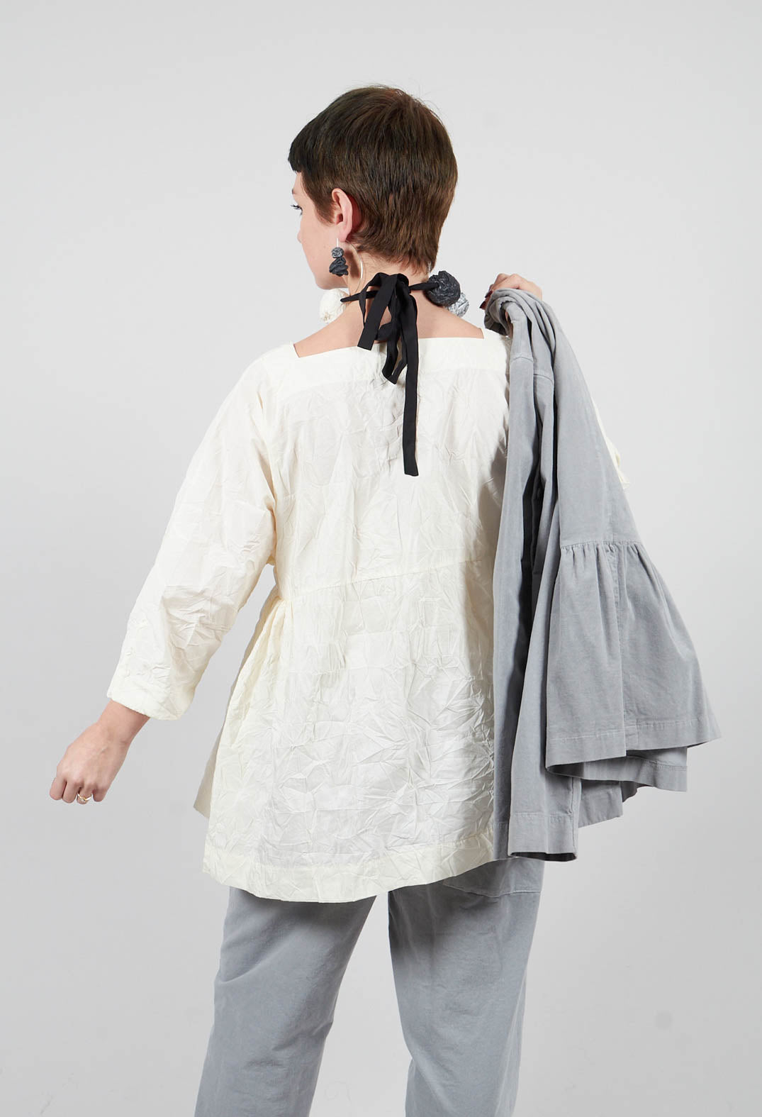 Marte G Top In Mandorla