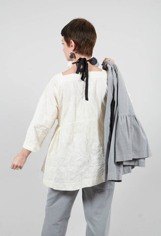 Marte G Top In Mandorla