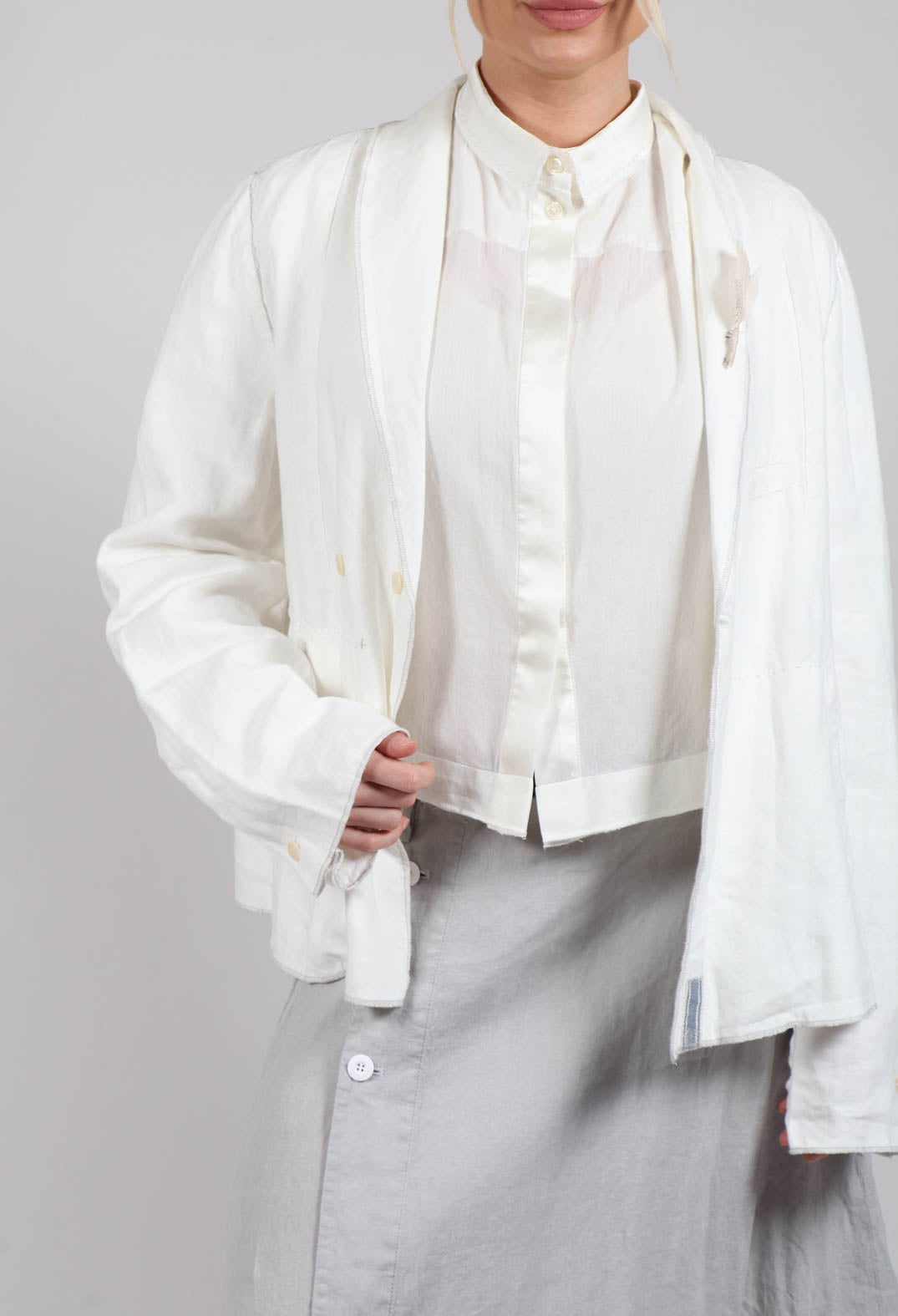 Linen Jacket in Original Cream