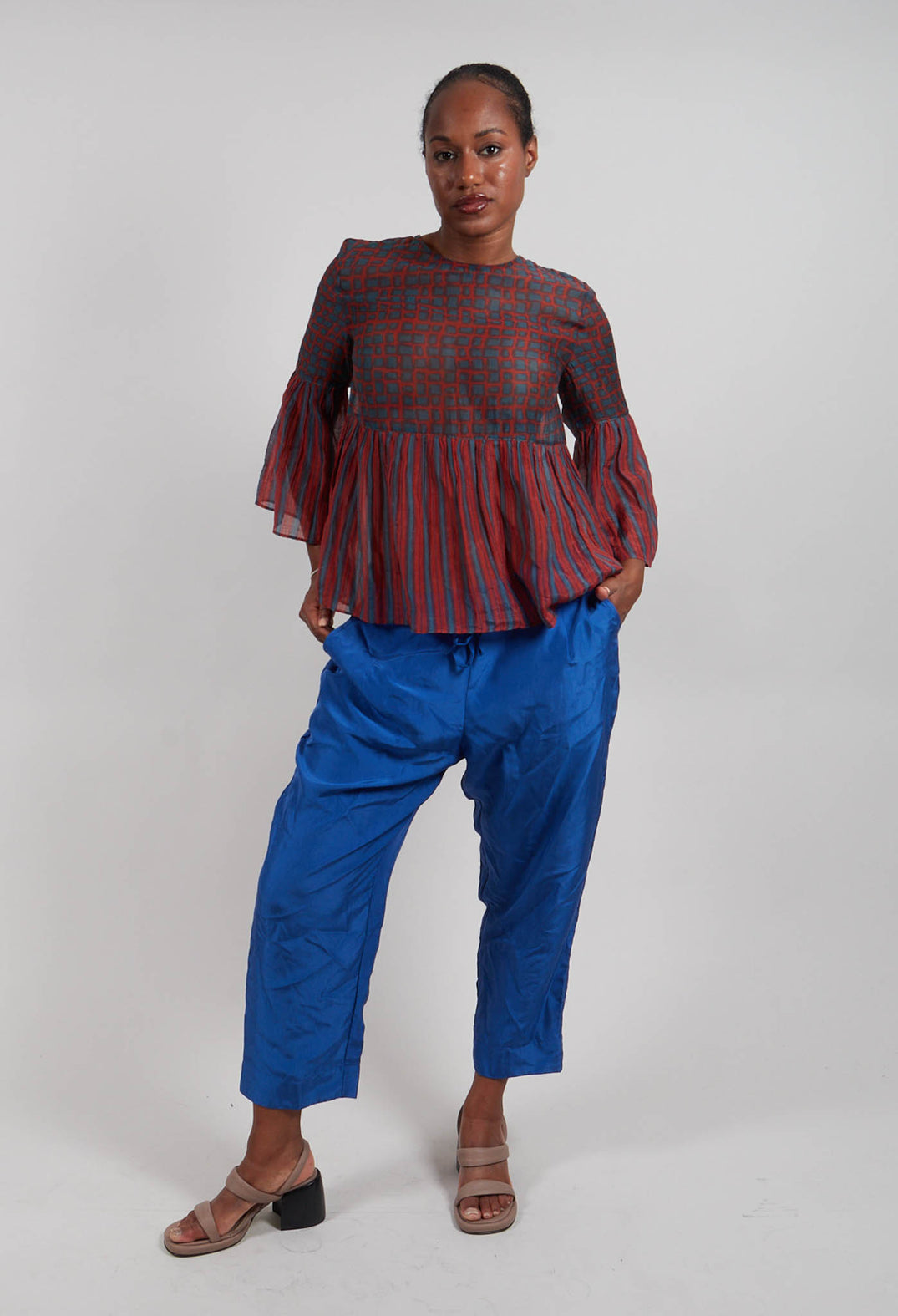 Trousers Still Amparo Blue in Blue