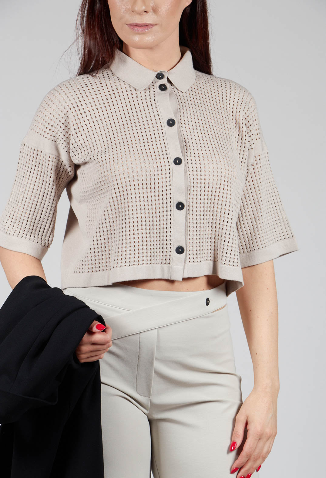 Short Sleeve Knitted Cardigan in Mastic