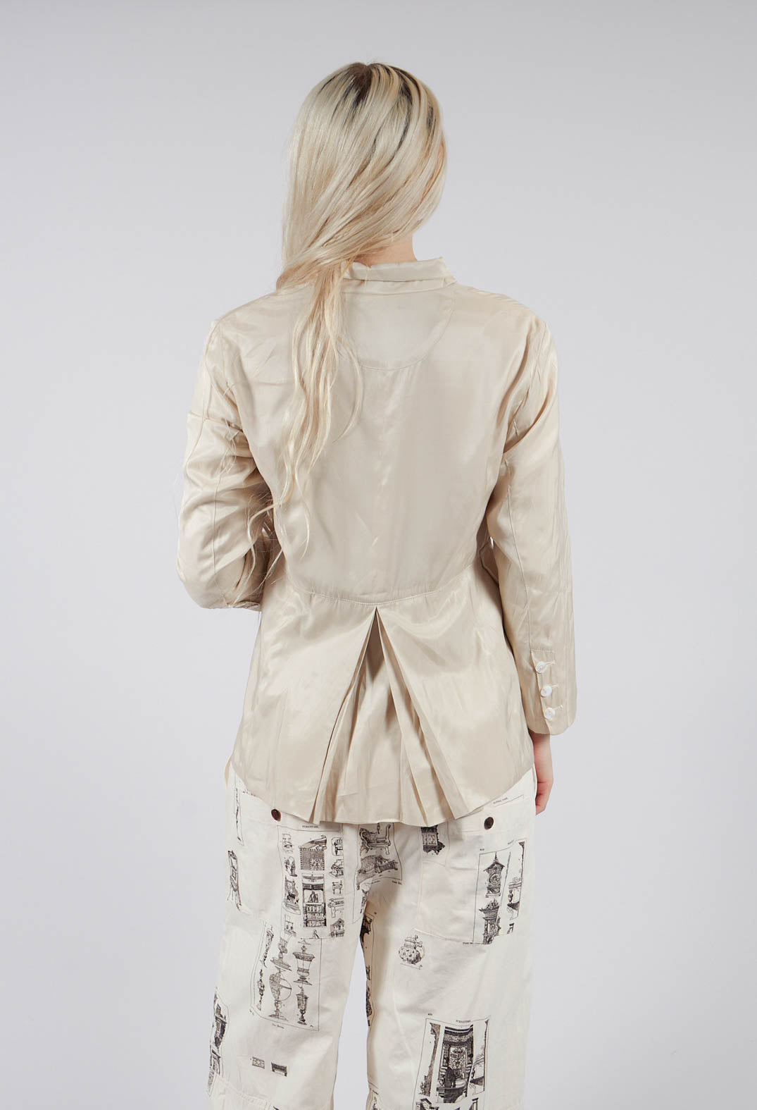 Treasury Pleat Jacket in Cream