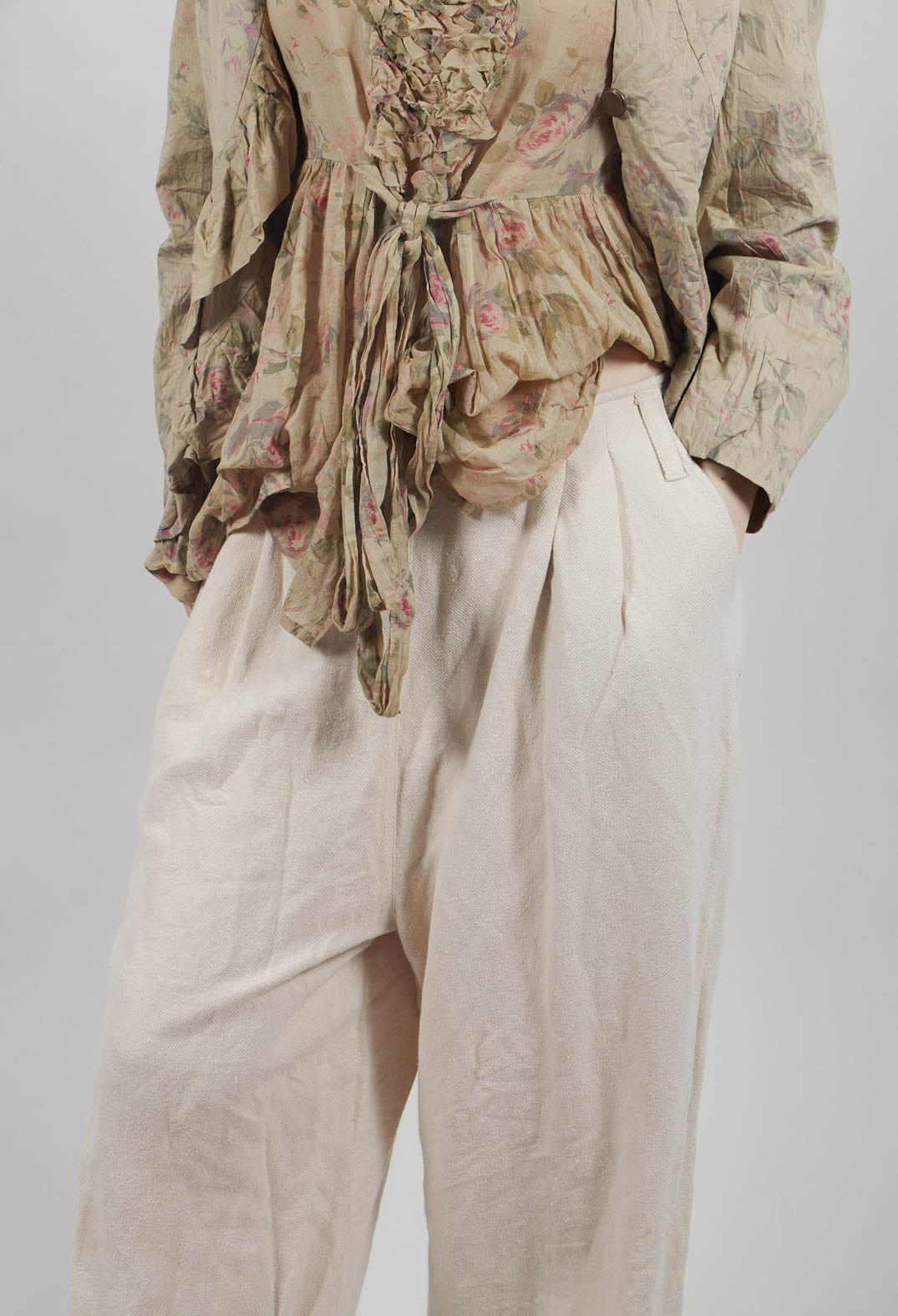 Botvi Trousers in Bone White