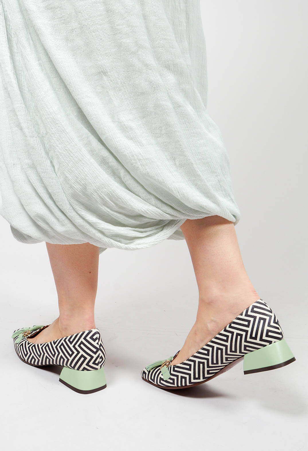 Hetus Shoe with Tassle Embelishment in Green Black and White