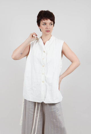 Sleeveless Blazer CC in Milk