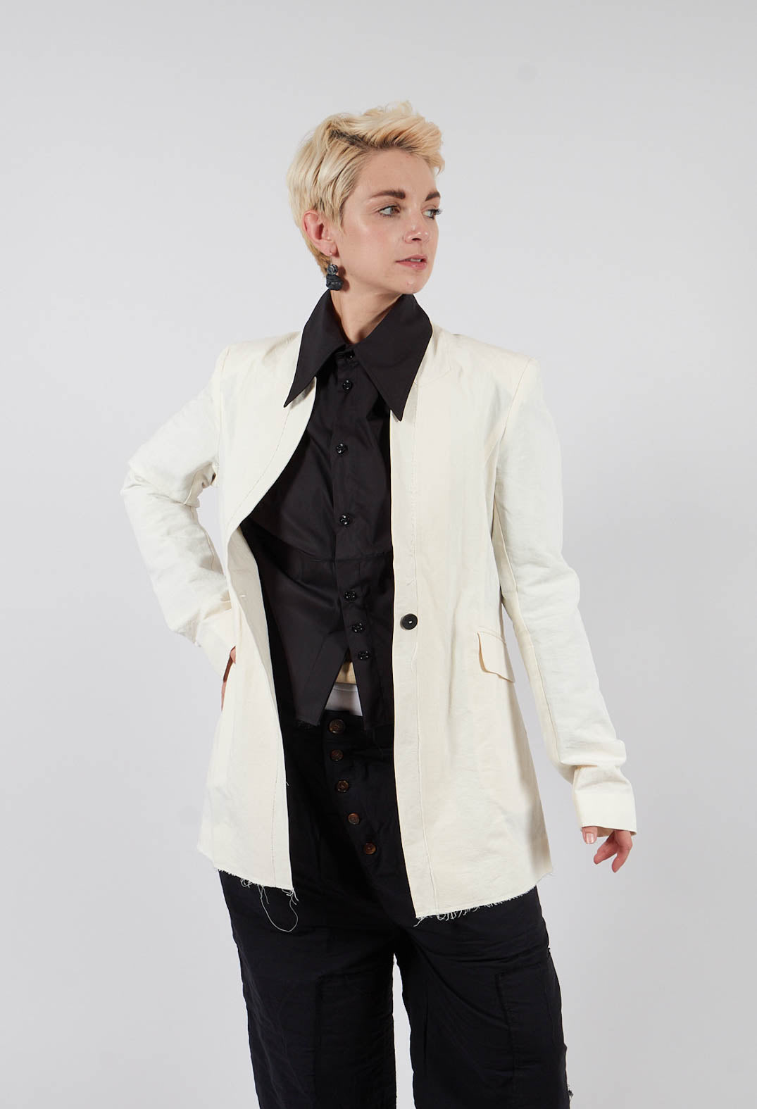 定価　29800円　Isabel Benenato ISABEL BENENATO henley neck linen sweater | Revolution