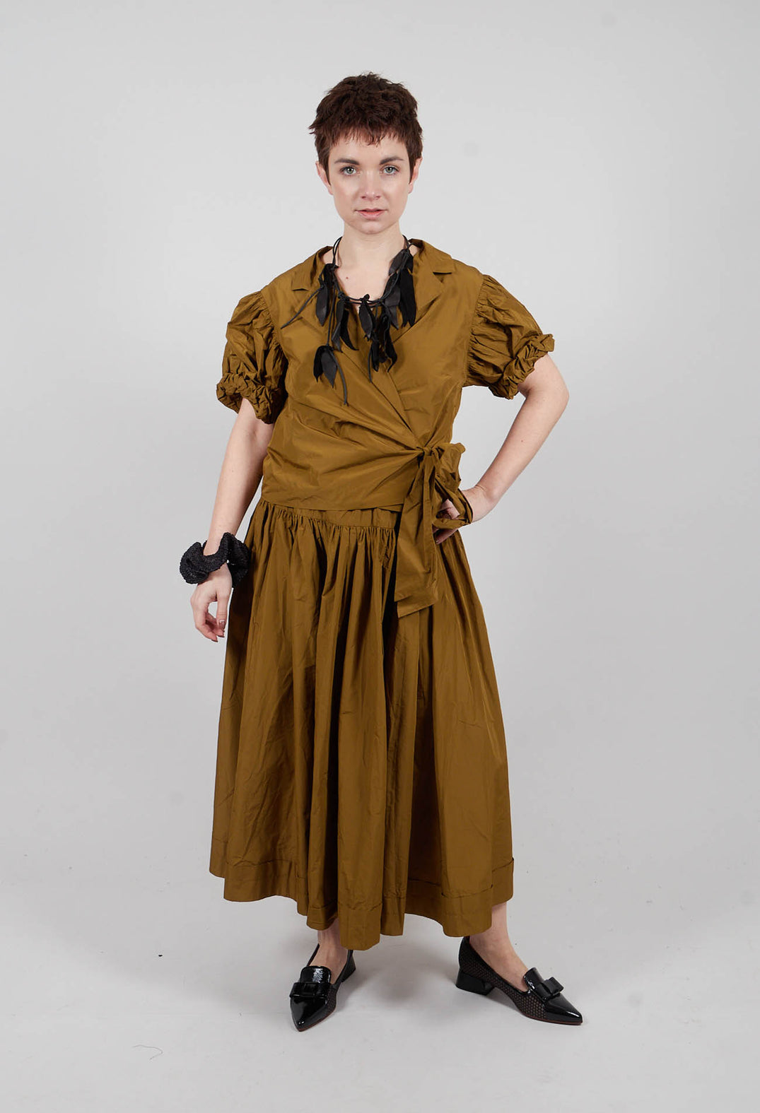 Pull on Pleated Skirt in Gold