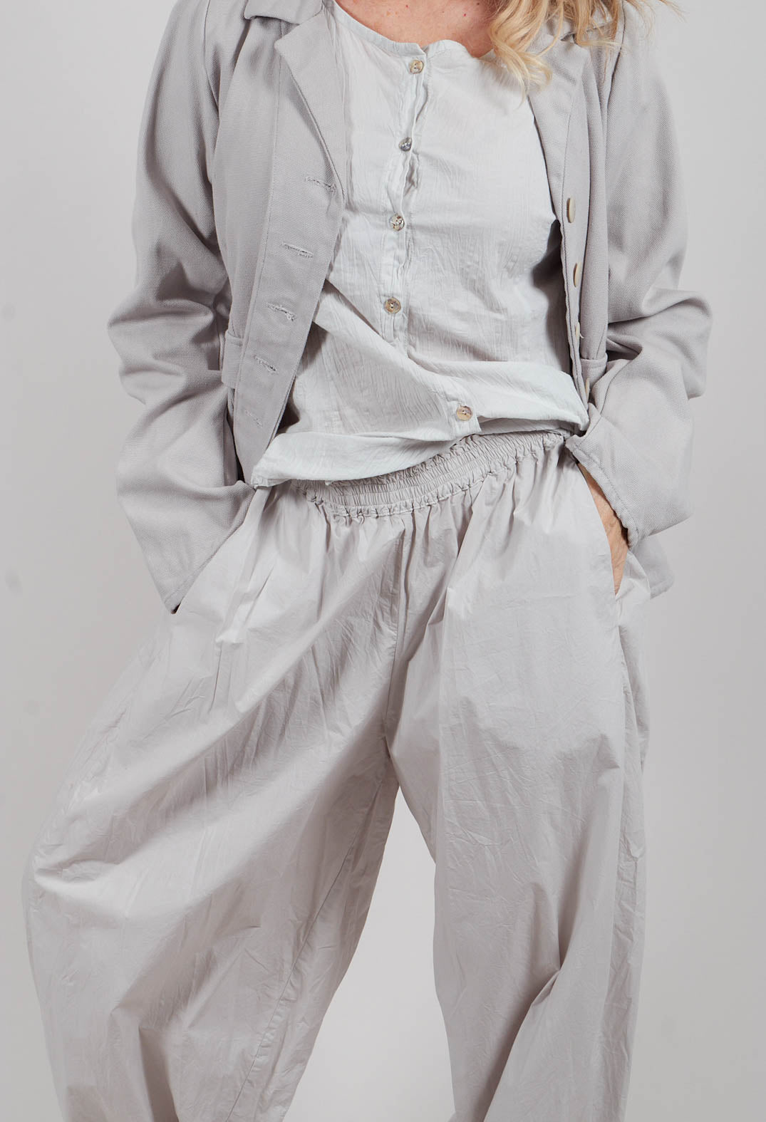 Botanicals Trousers in Pilz
