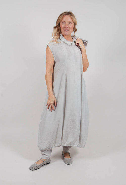 Jahrest Dress in Pilz