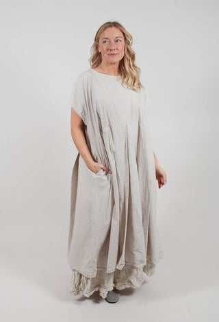 Faltenlove Dress in Pilz