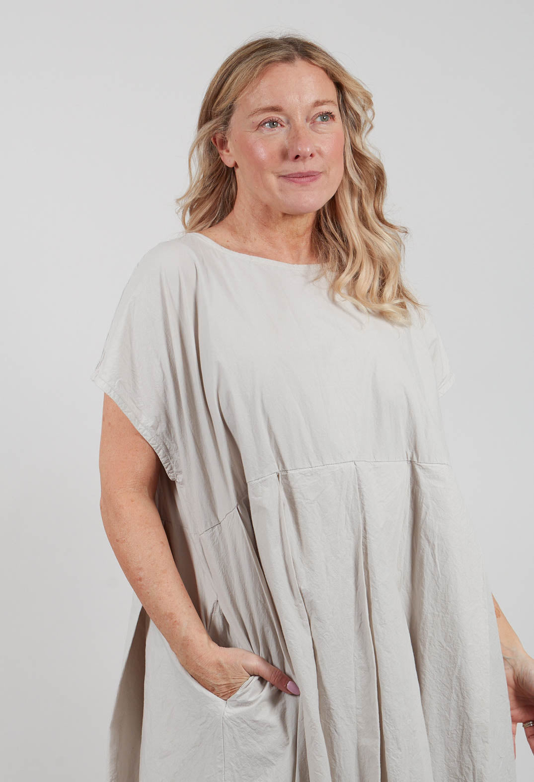 Faltenlove Dress in Pilz