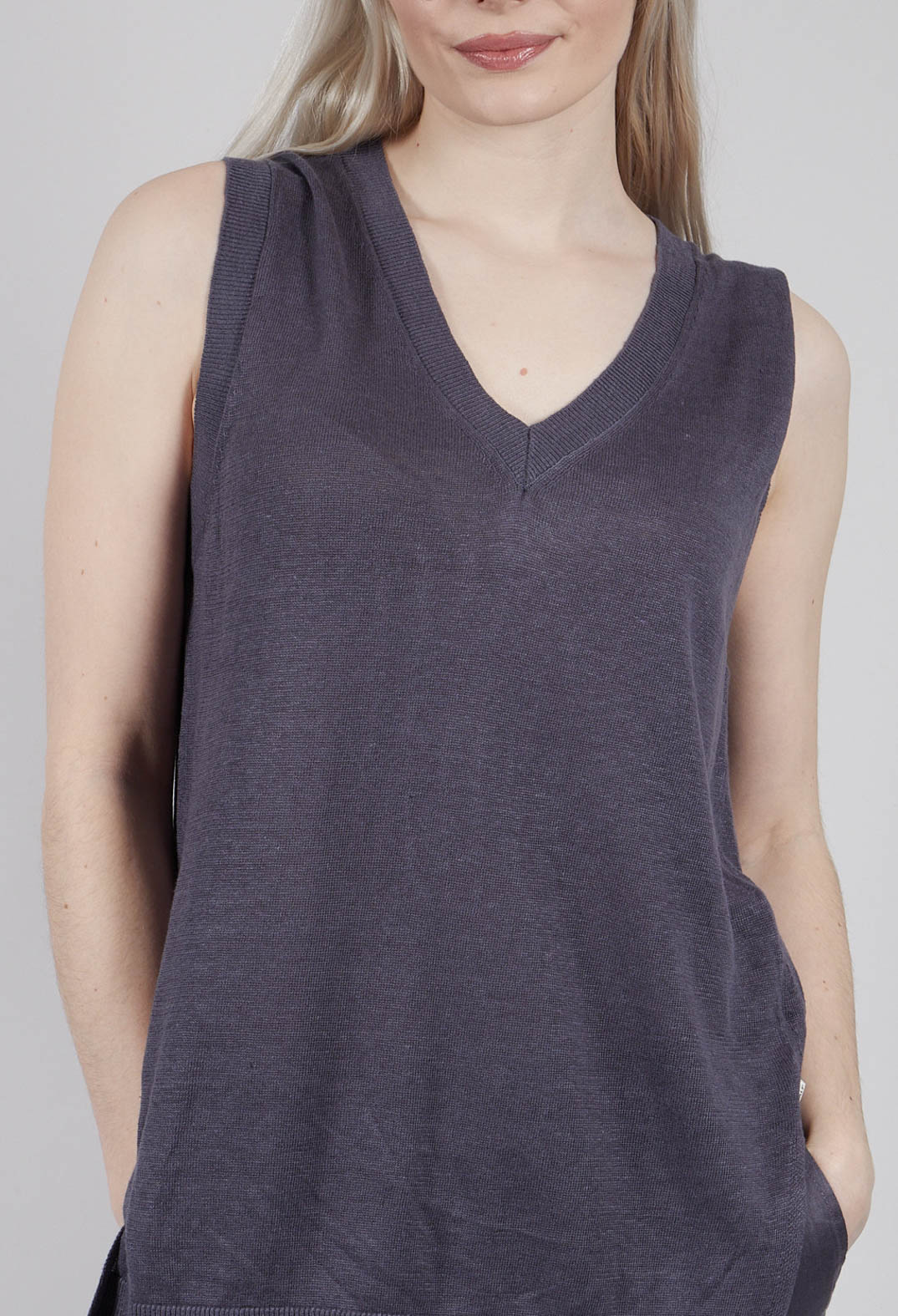Tomilloalf Knit in Grey Blue