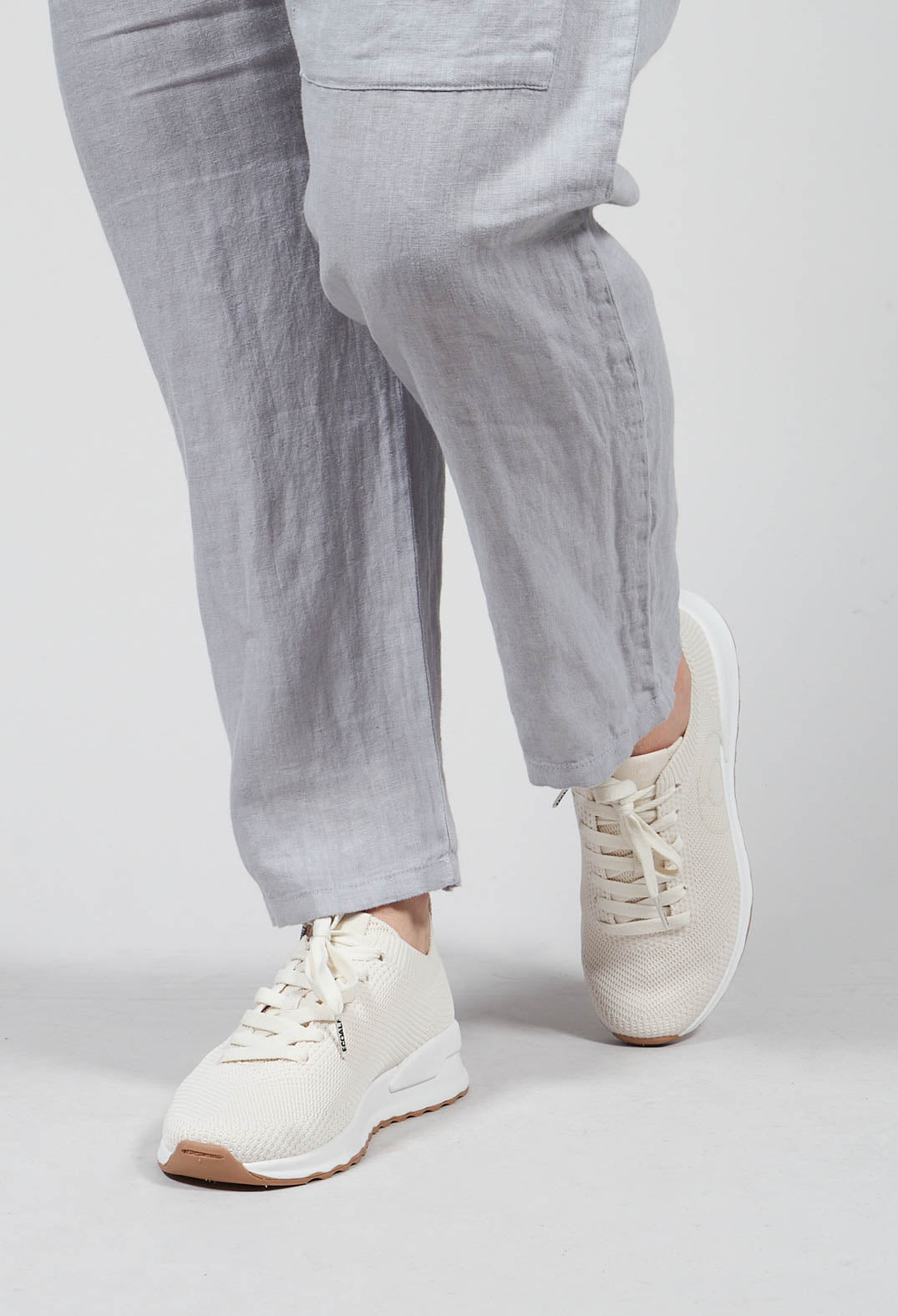 Condeknitalf Sneakers in Off White