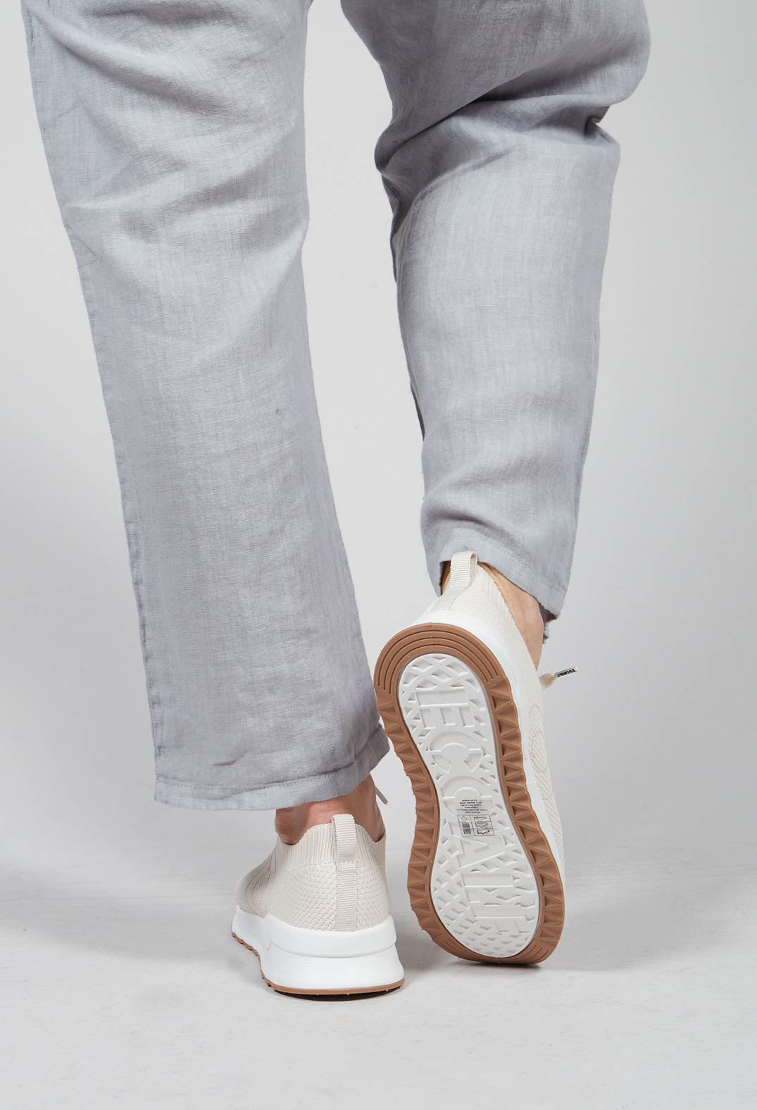 Condeknitalf Sneakers in Off White