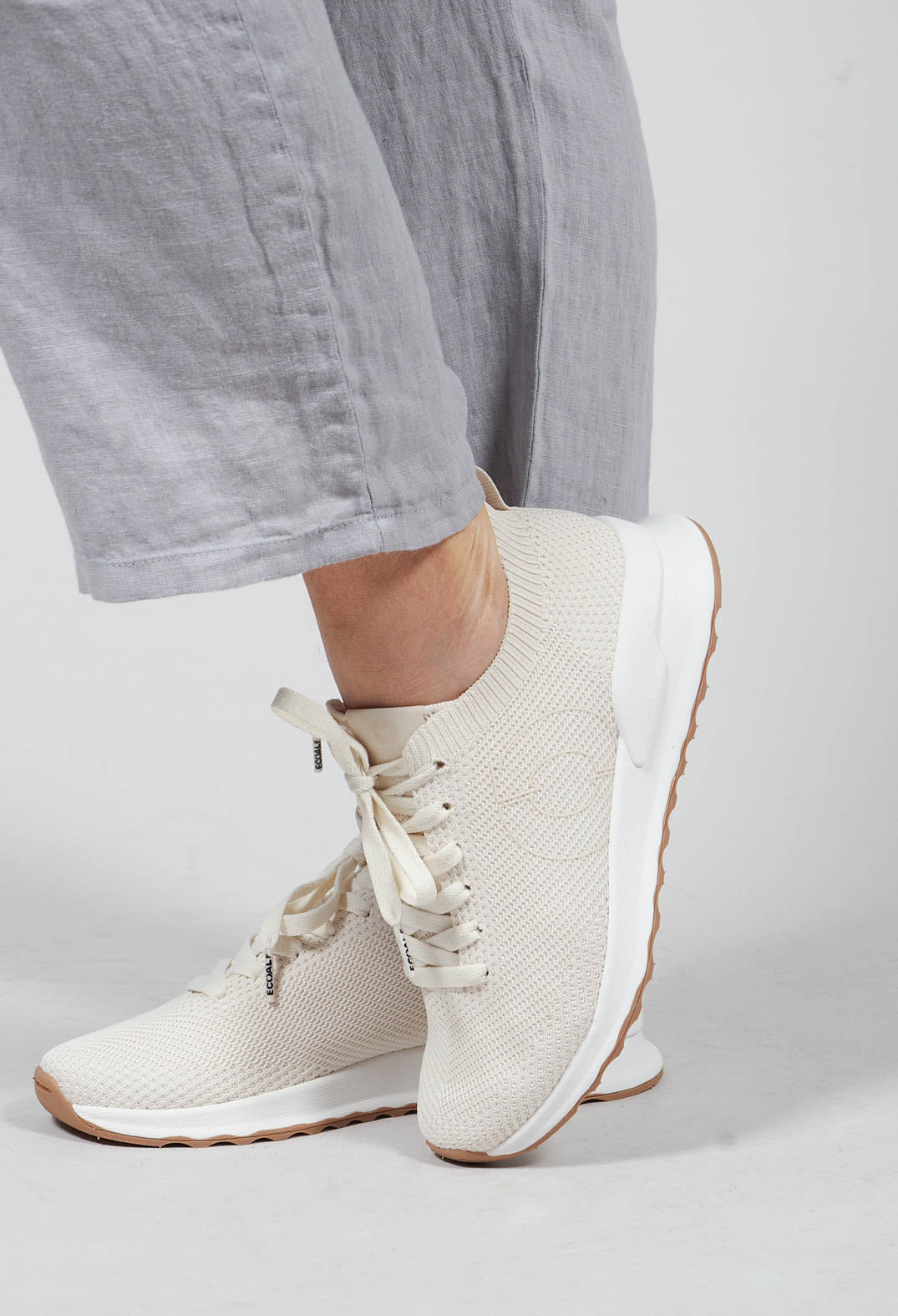 Condeknitalf Sneakers in Off White
