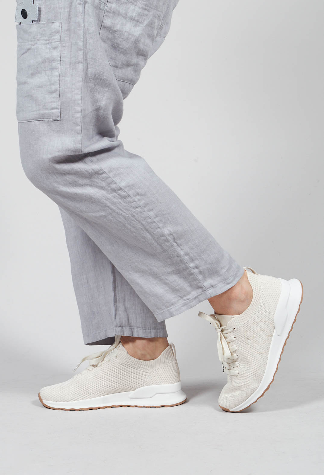 Condeknitalf Sneakers in Off White