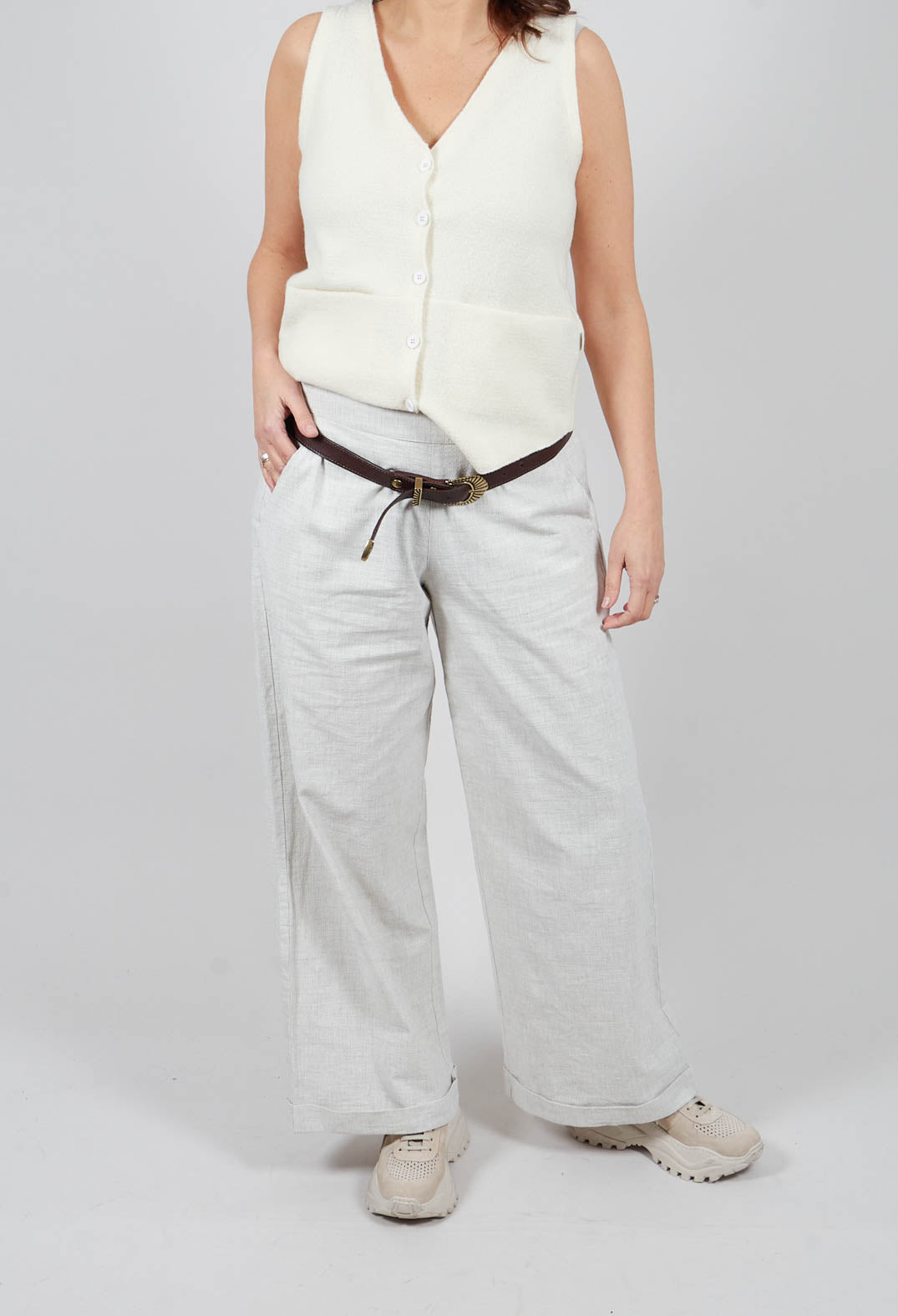 Anasy Trousers in Griege