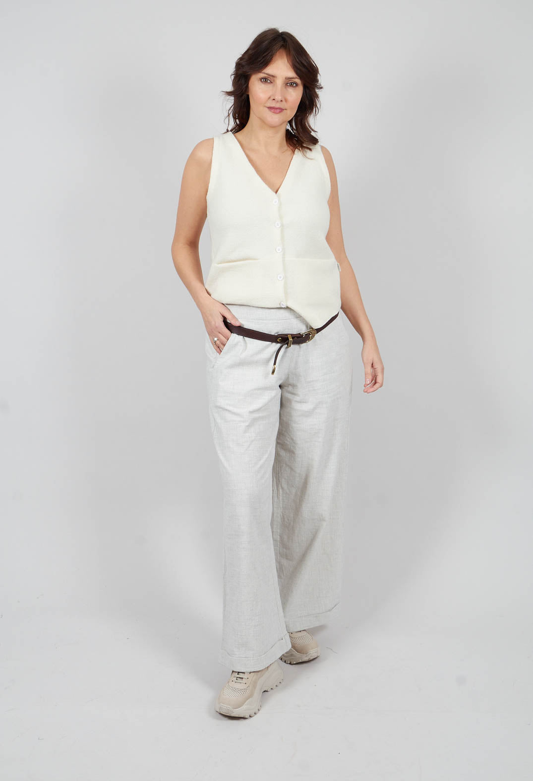 Anasy Trousers in Griege