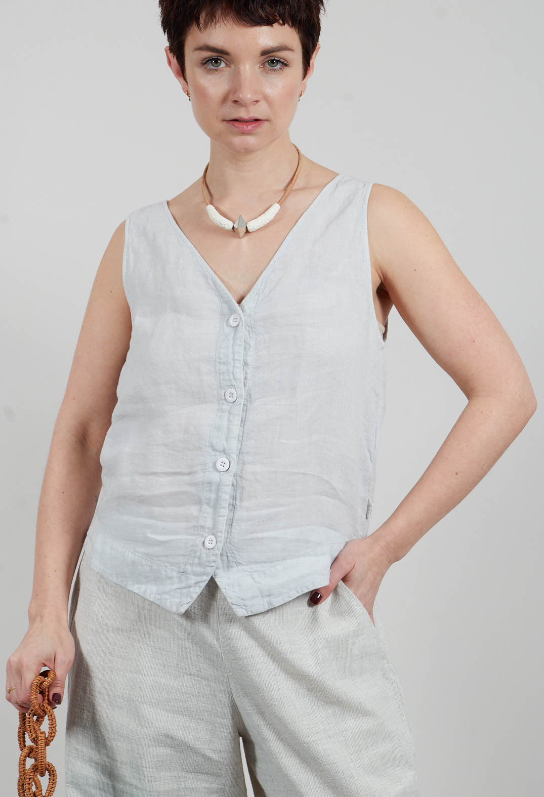 Yune Waistcoat in Greige