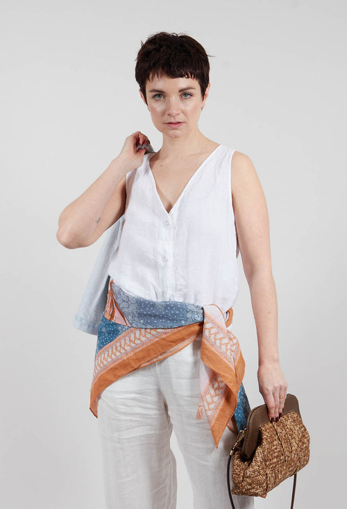 Yune Waistcoat in White