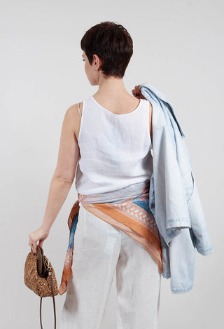 Yune Waistcoat in White