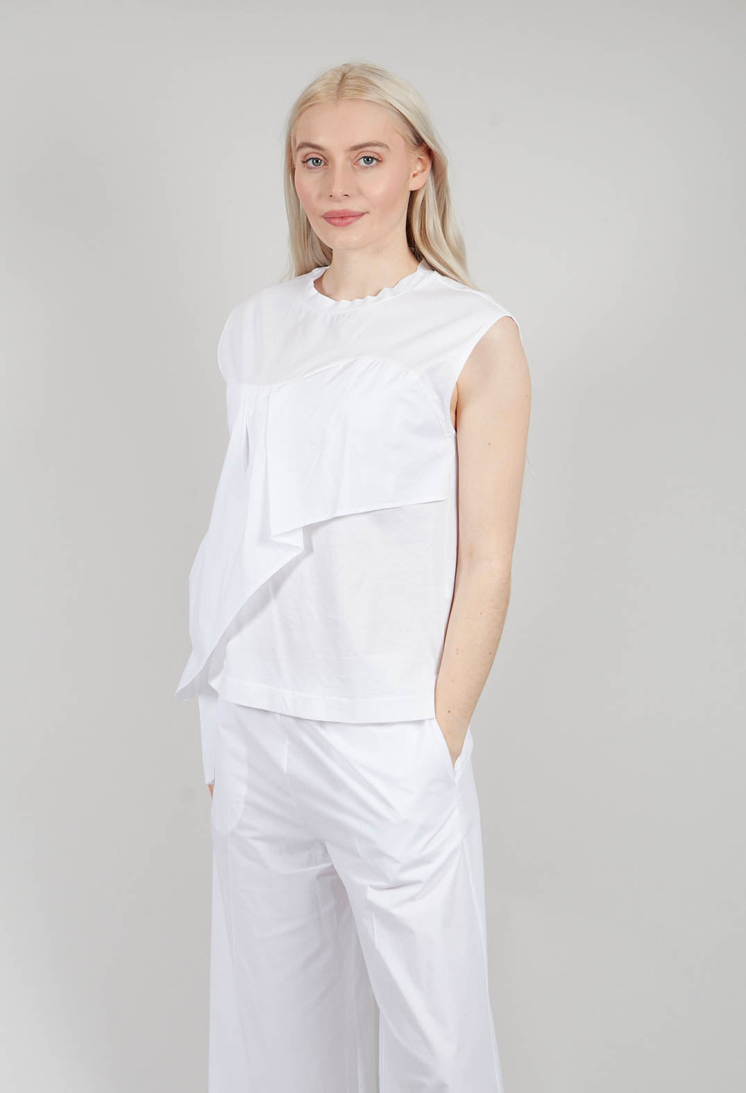 Asymmetric Cut Top in White