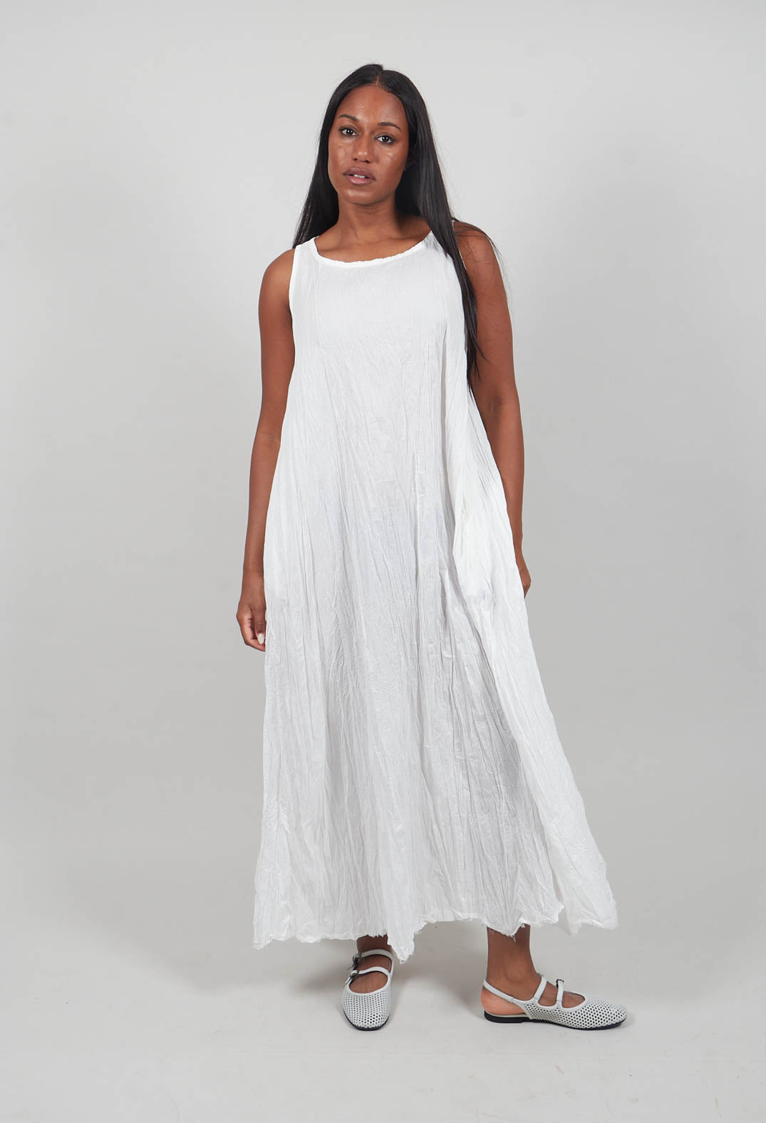 Selbstlinien Dress in Schnee