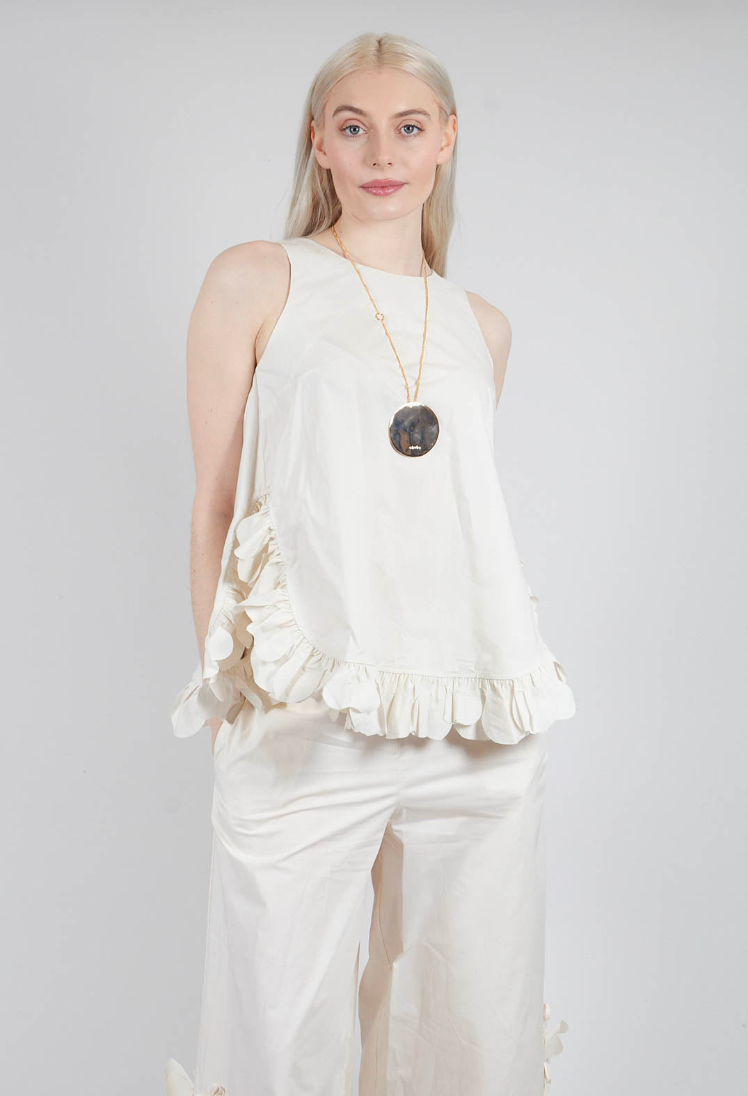 Frill Hemmed Blouse in Cream