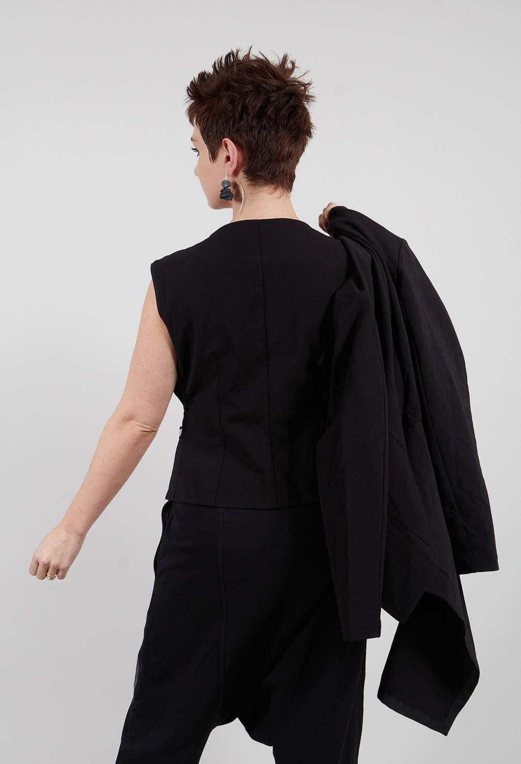 DIUR Vest in Black
