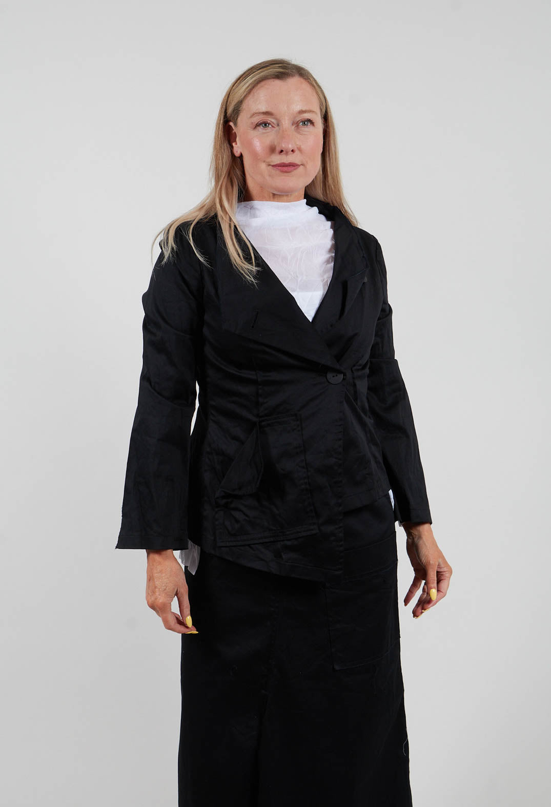 IMER1 Jacket in Black