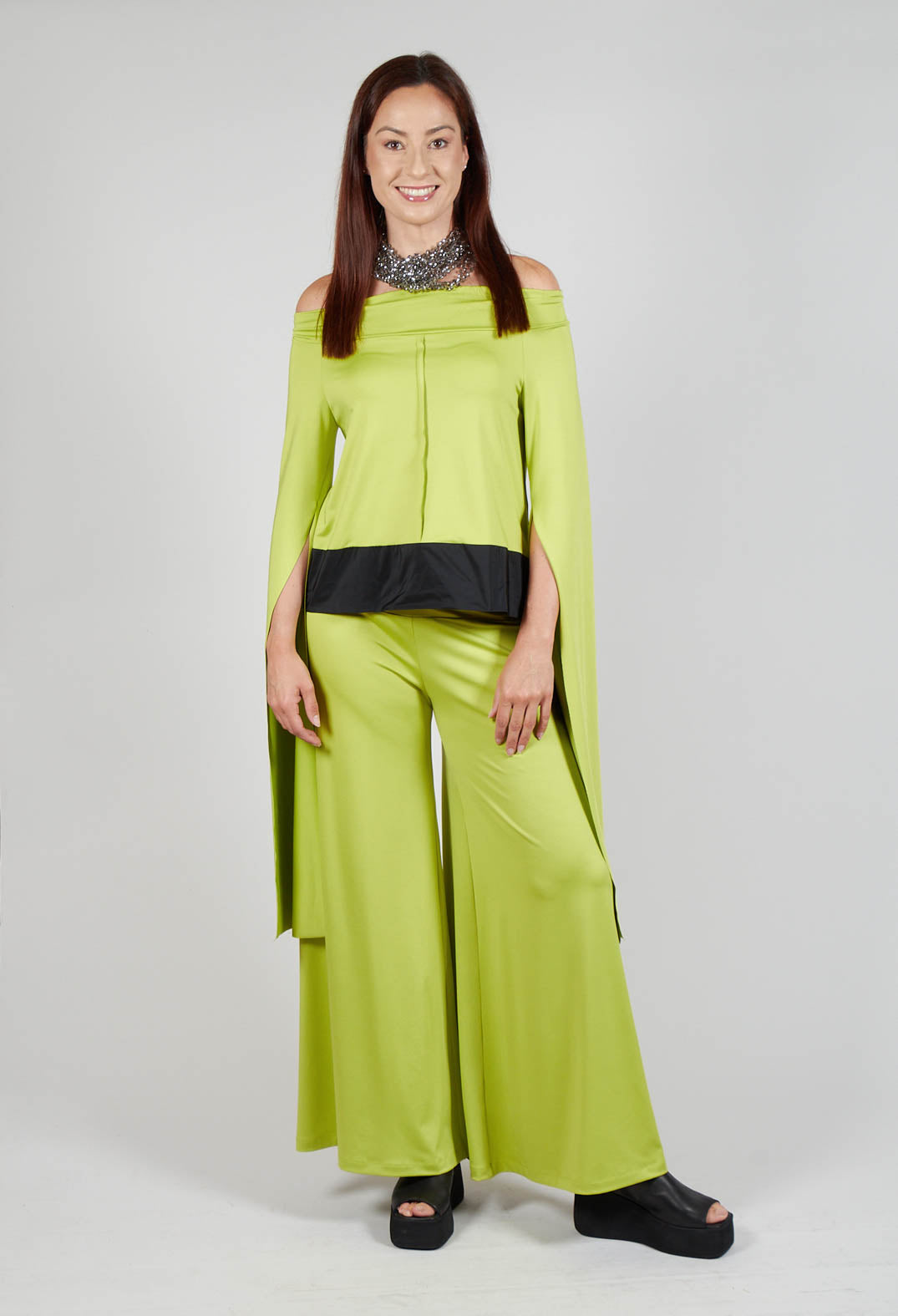 OSTA Shirt in Light Green Black