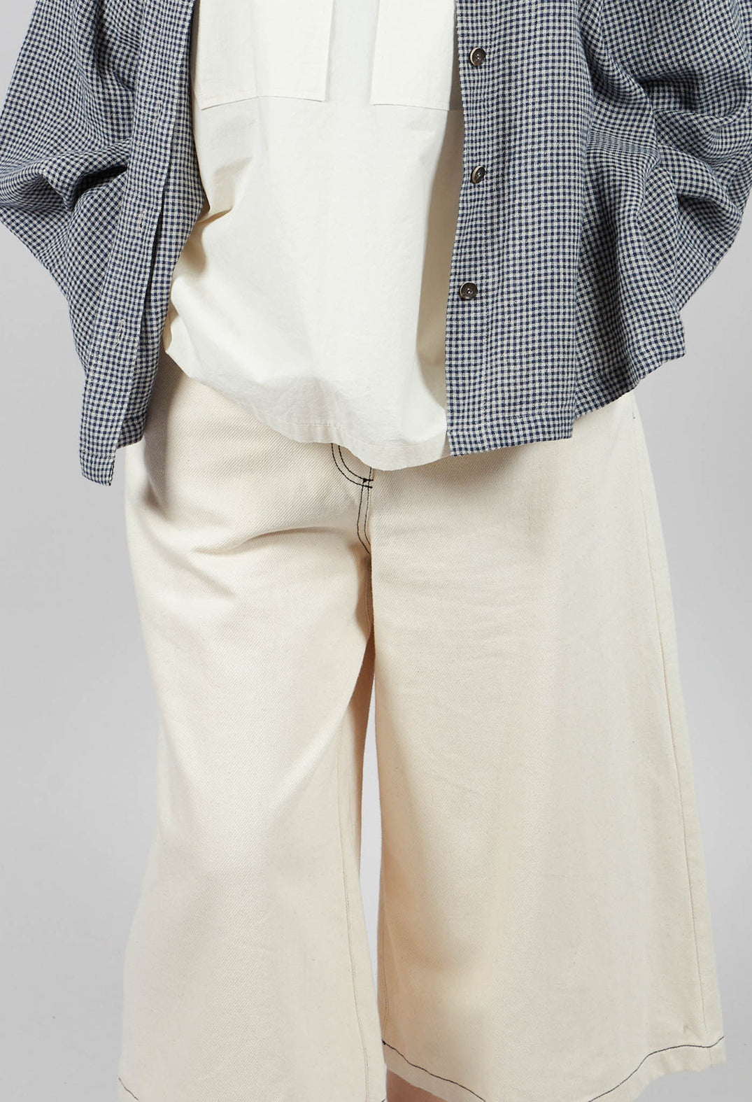 Contrast Stitch Wide Culottes in Off White