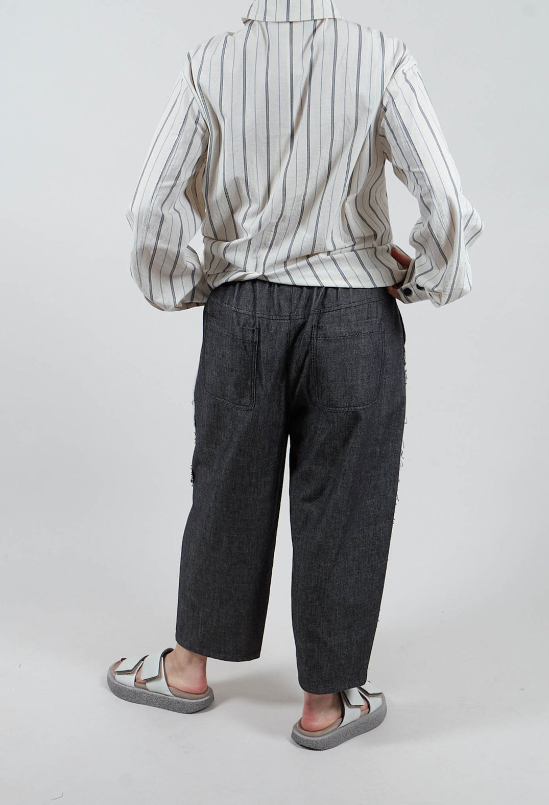 Raw Hemmed Jean Trousers in Dark Blue