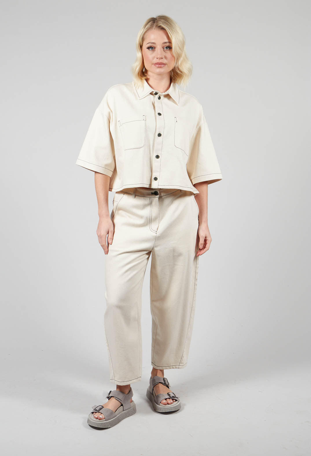 Raw Hemmed Jean Trousers in Off White