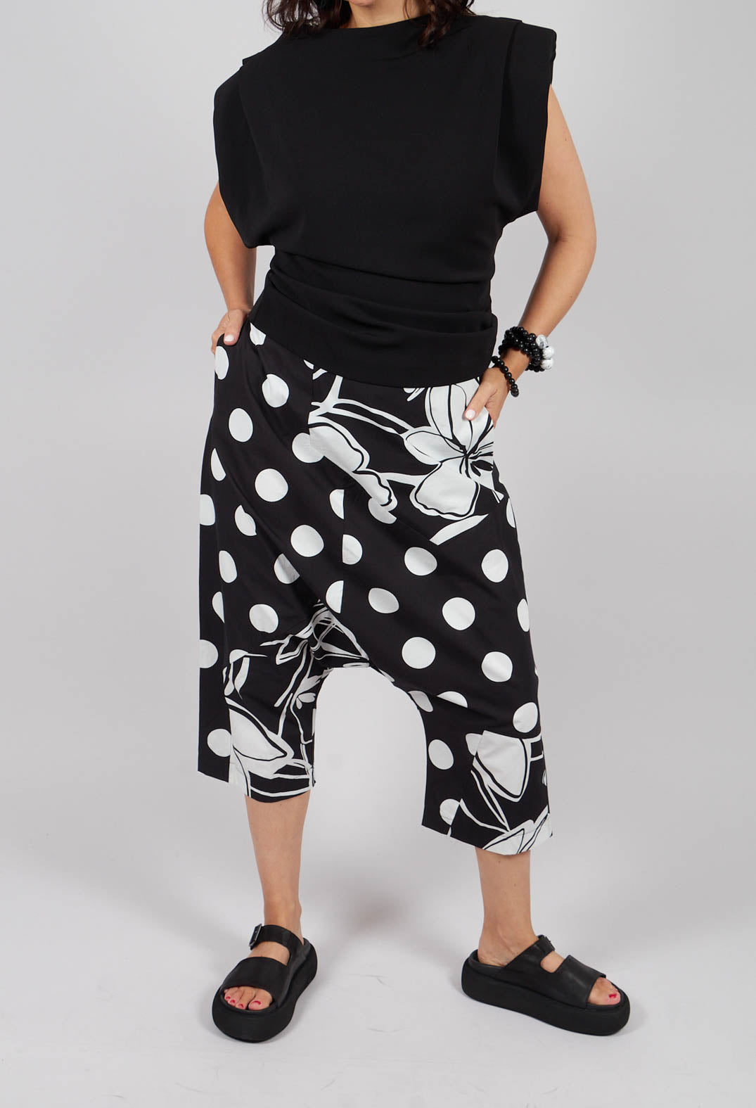 Drop-Crotch Polka Dot in Original Black