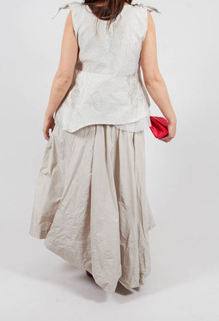 Dipped Hemline Skirt in Beige