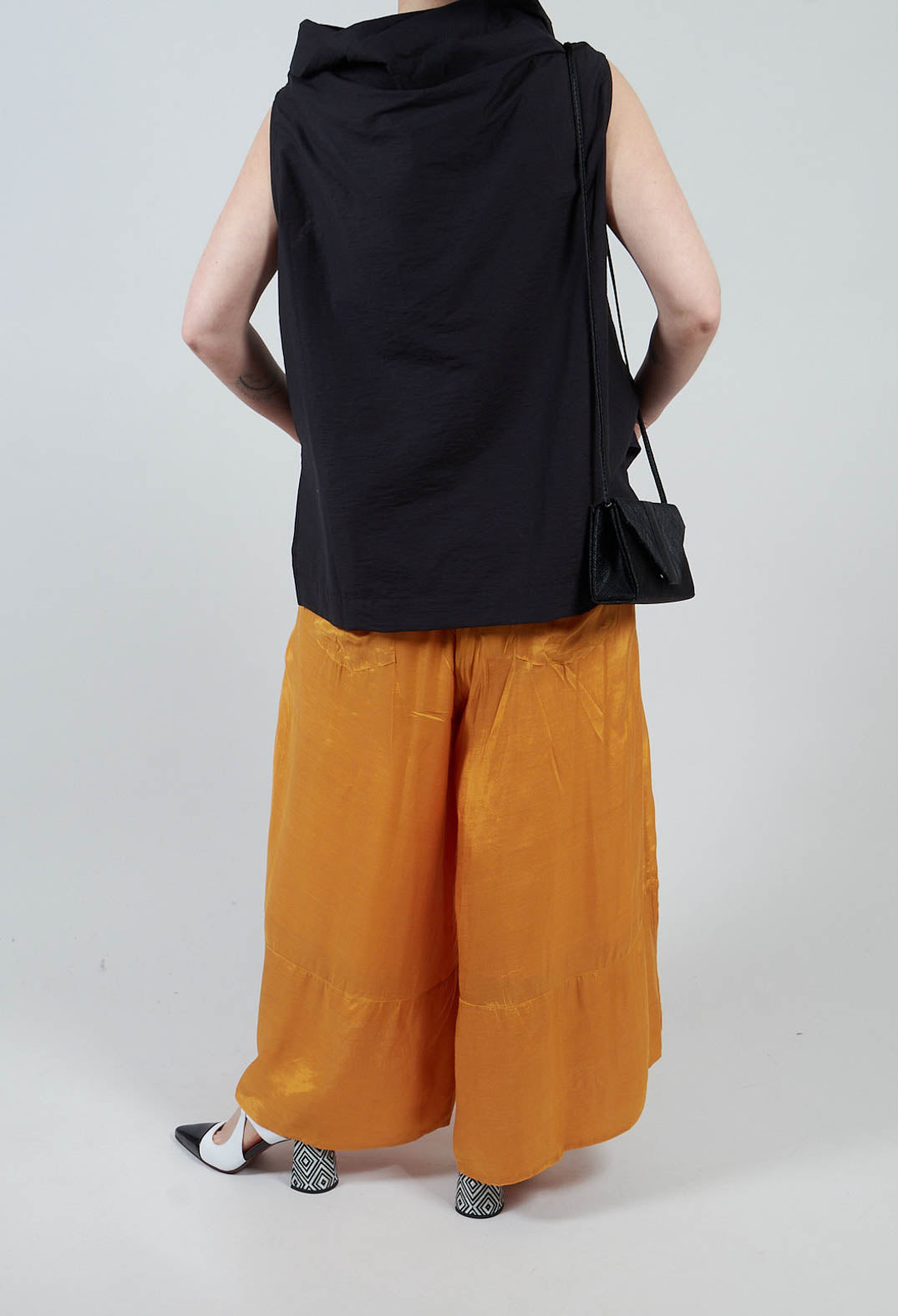 Lightwear Culottes in Beige Saffron