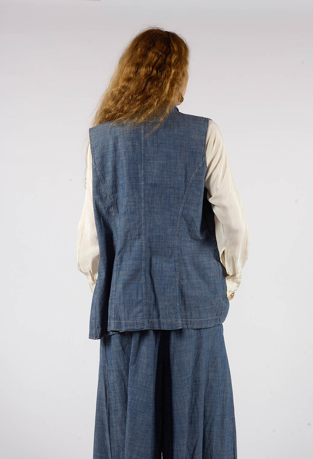 Fitted Gilet in Oyster Grey