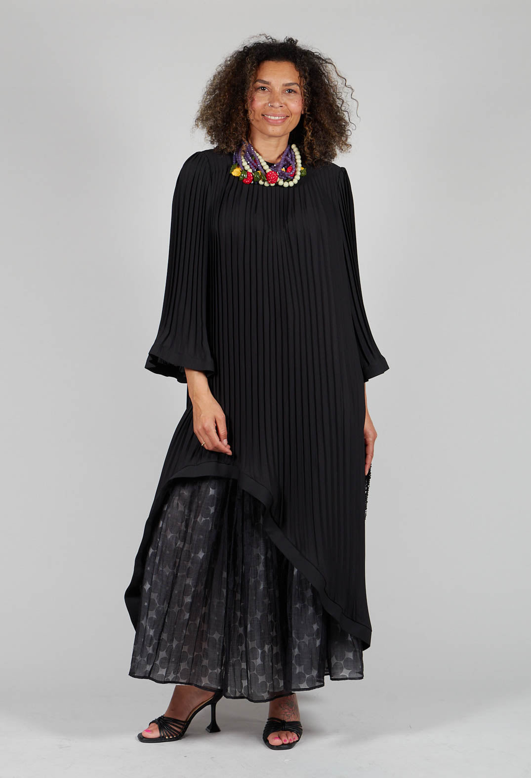 Flower Print Midi Skirt in Black